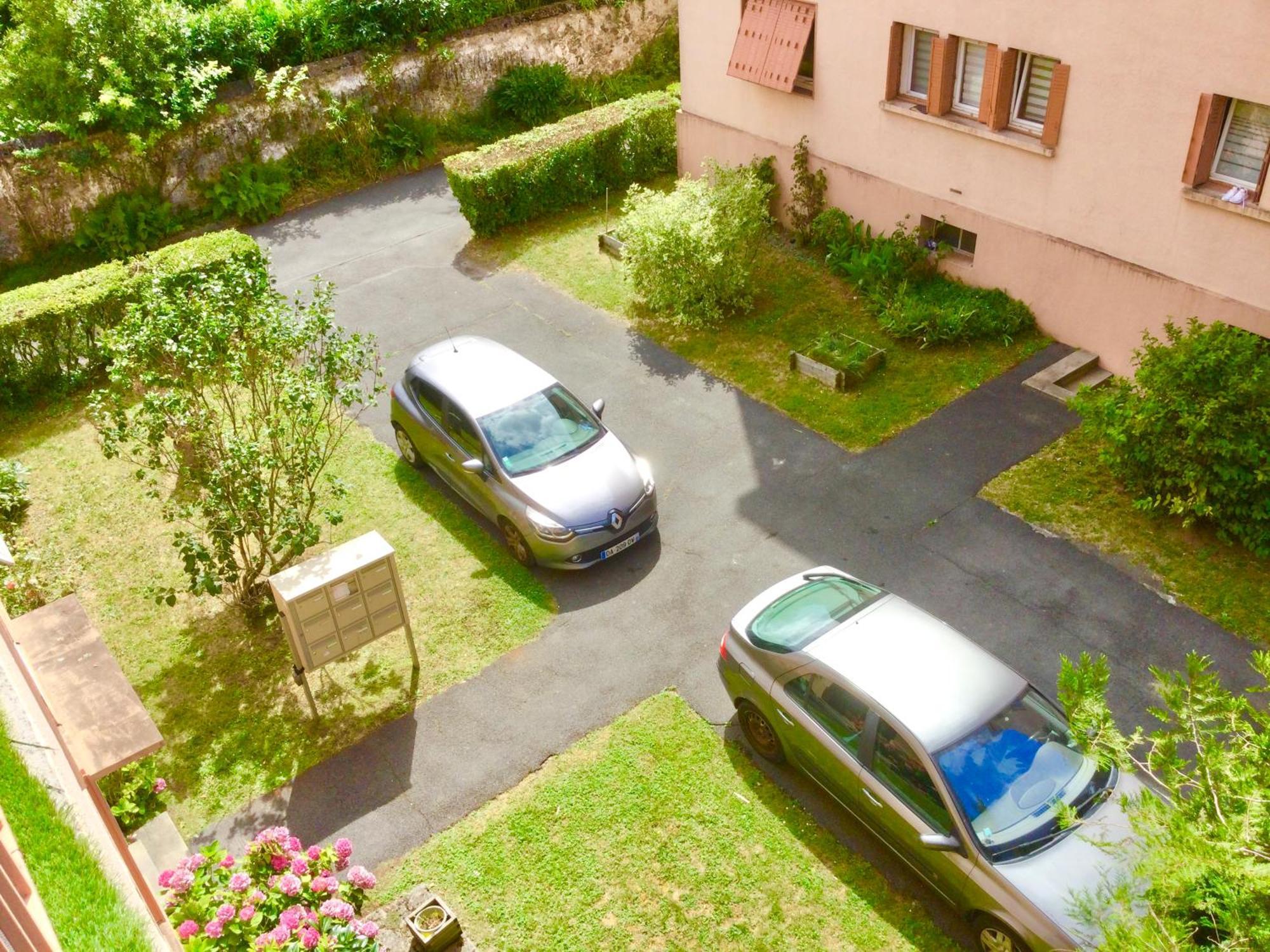 Grand Paris, Private Parking, Balcony And Metro, 24 Self Checking Apartment *