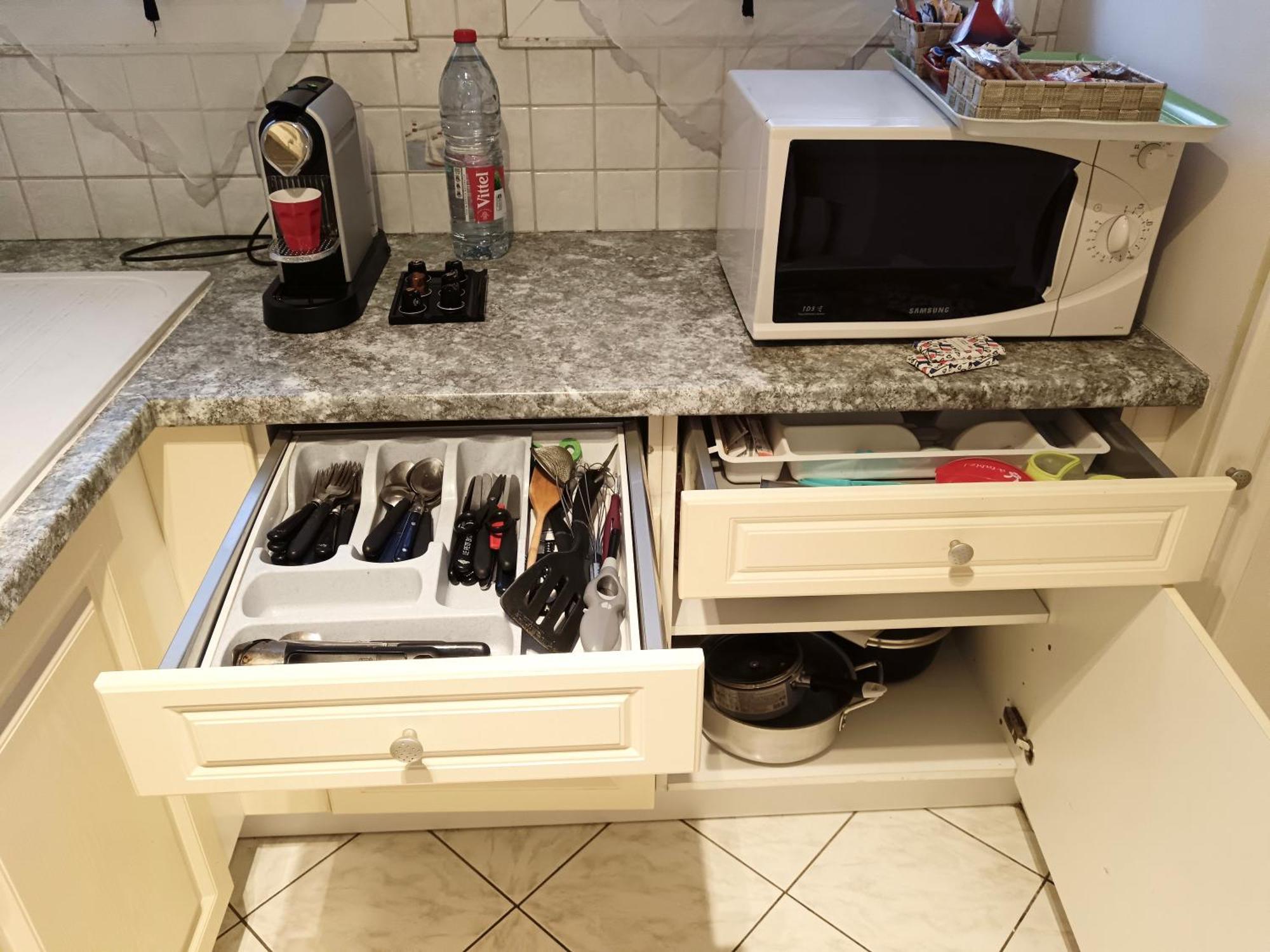 Apartment Grand Paris, Private Parking, Balcony And Metro, 24 Self Checking *
