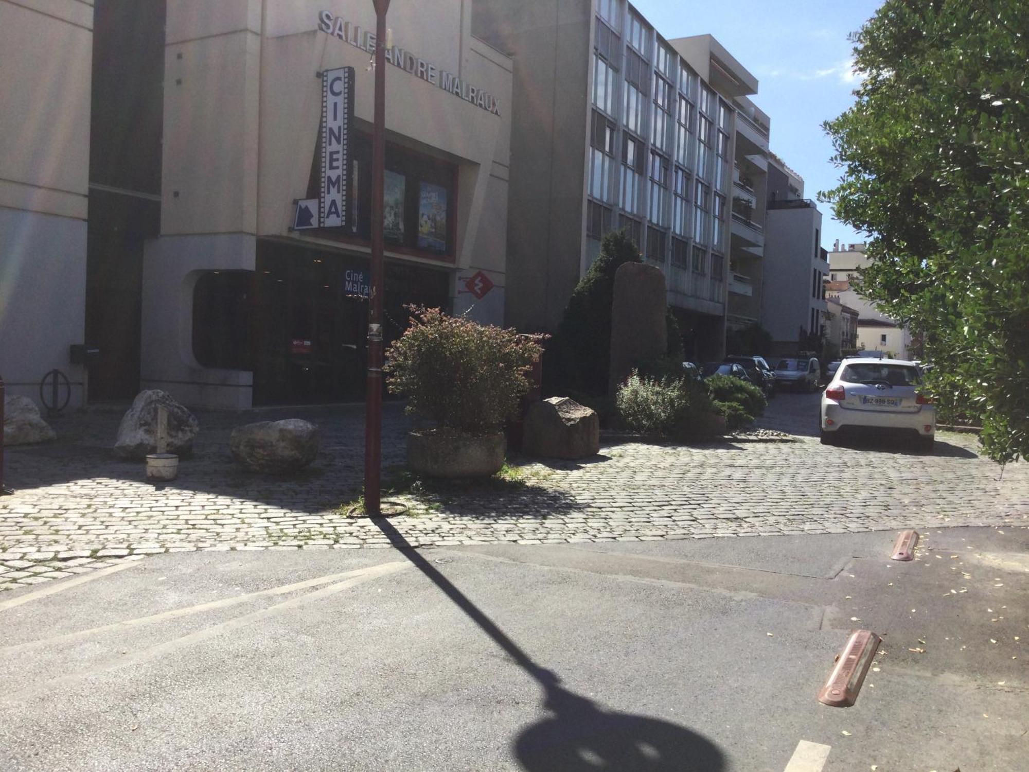 Grand Paris, Private Parking, Balcony And Metro, 24 Self Checking Apartment Bondy