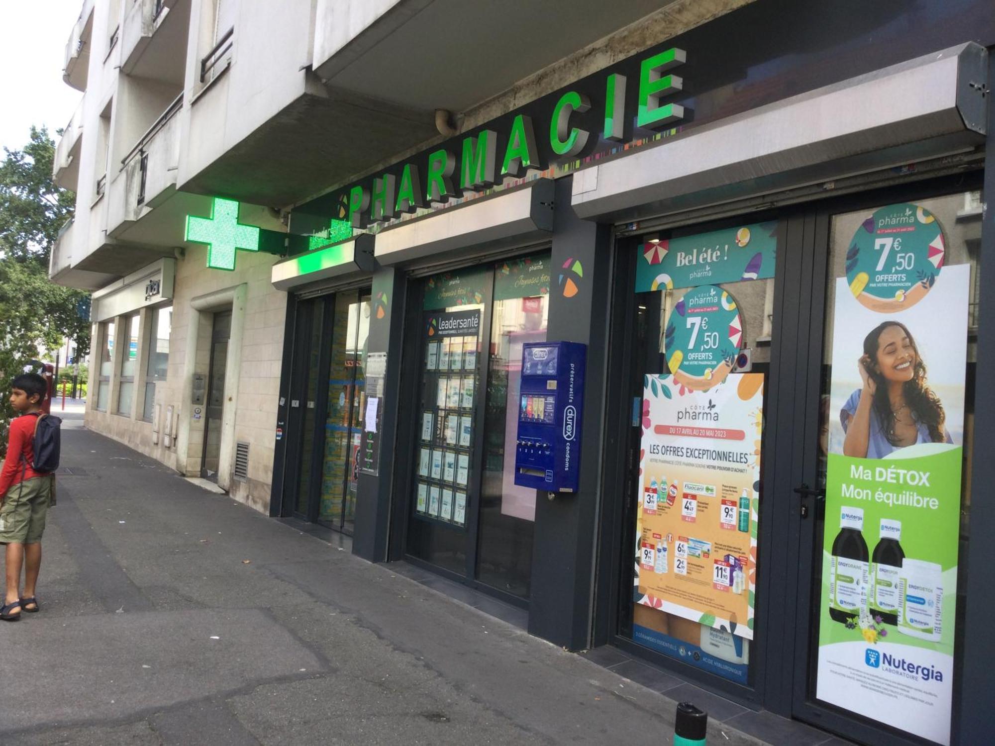Apartment Grand Paris, Private Parking, Balcony And Metro, 24 Self Checking Bondy
